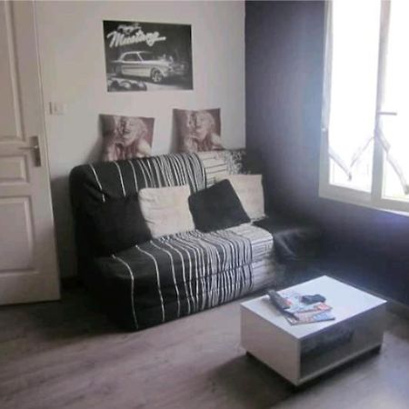 En Ville,Le Calme De La Campagne Apartamento Moulins  Exterior foto